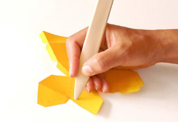 Papierkristalle basteln als Weihnachtsschmuck