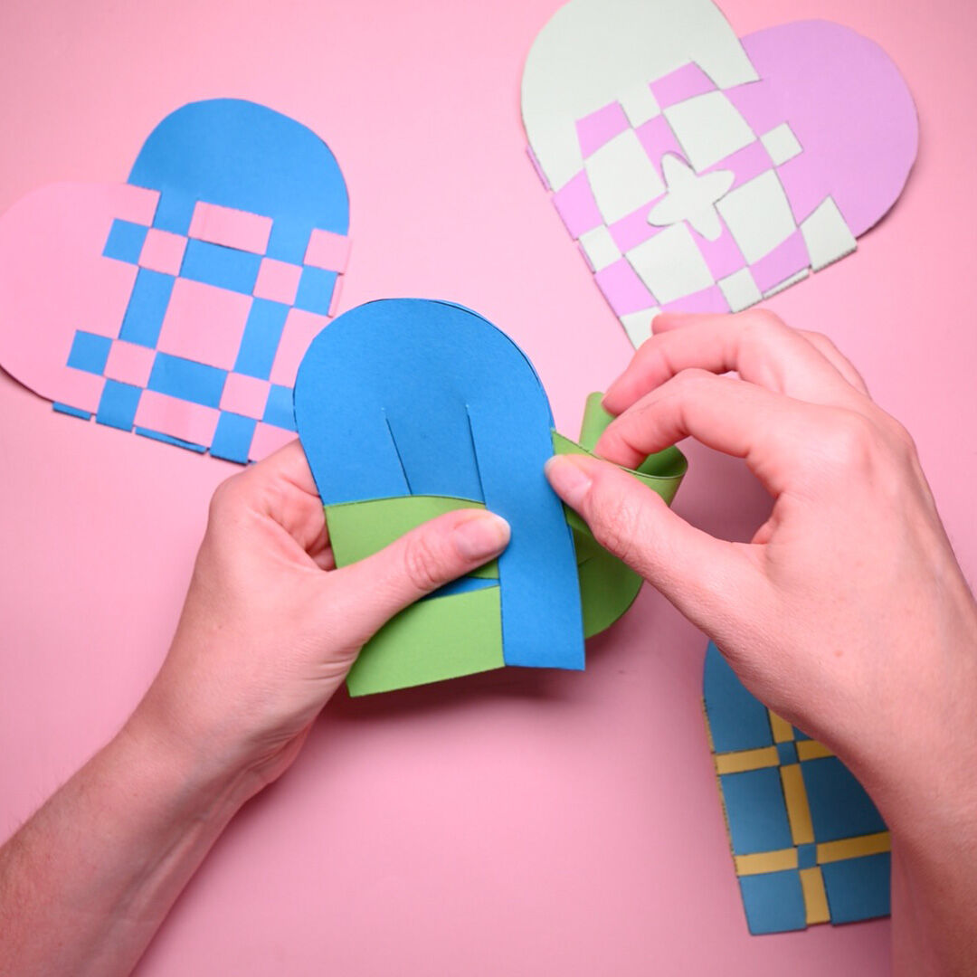 FREEBIE: Woven Paper Heart