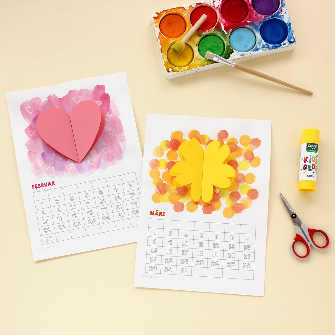 Kalender mit Scherenschnitt-Motiven für Kinder