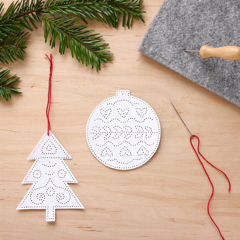 Prickelanhänger - Weihnachtsbaumschmuck Prickelanhänger - Weihnachtsbaumschmuck