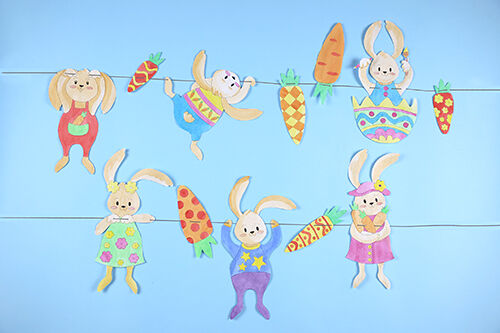 Lustige Hasen-Girlande für Ostern basteln