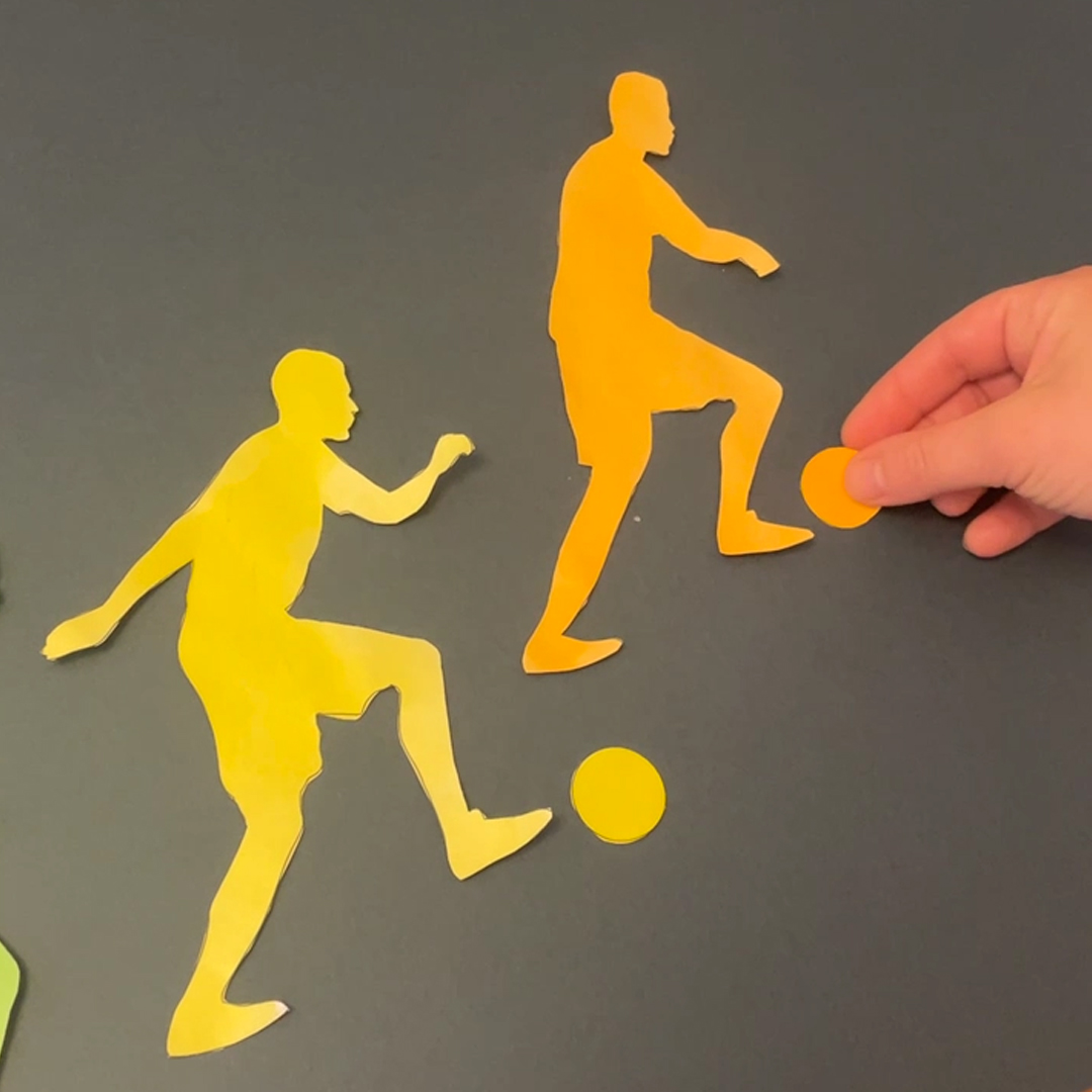 Fussball Silhouetten arrangieren
