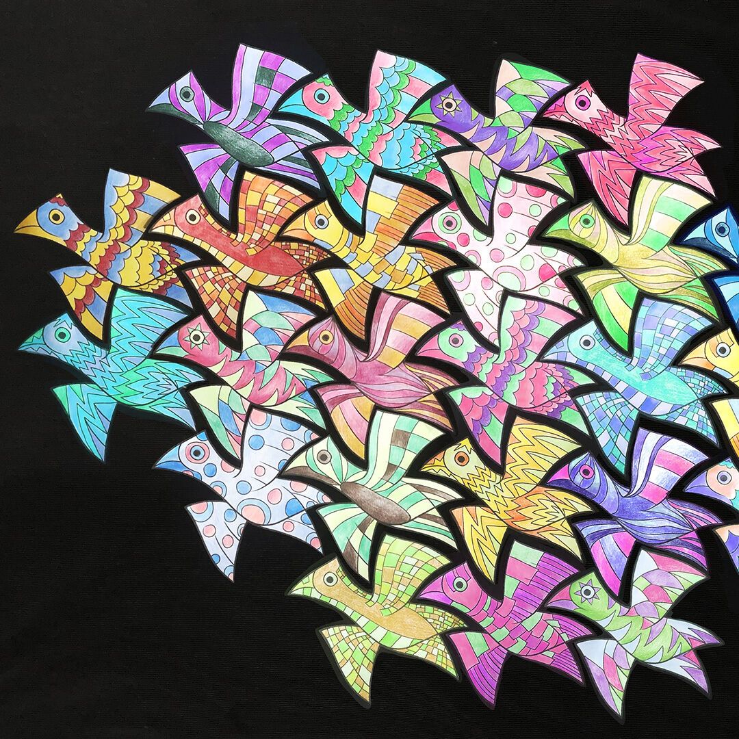 Vogelschar nach Escher als gemeinsames Kunstprojekt zum Schuljahresende